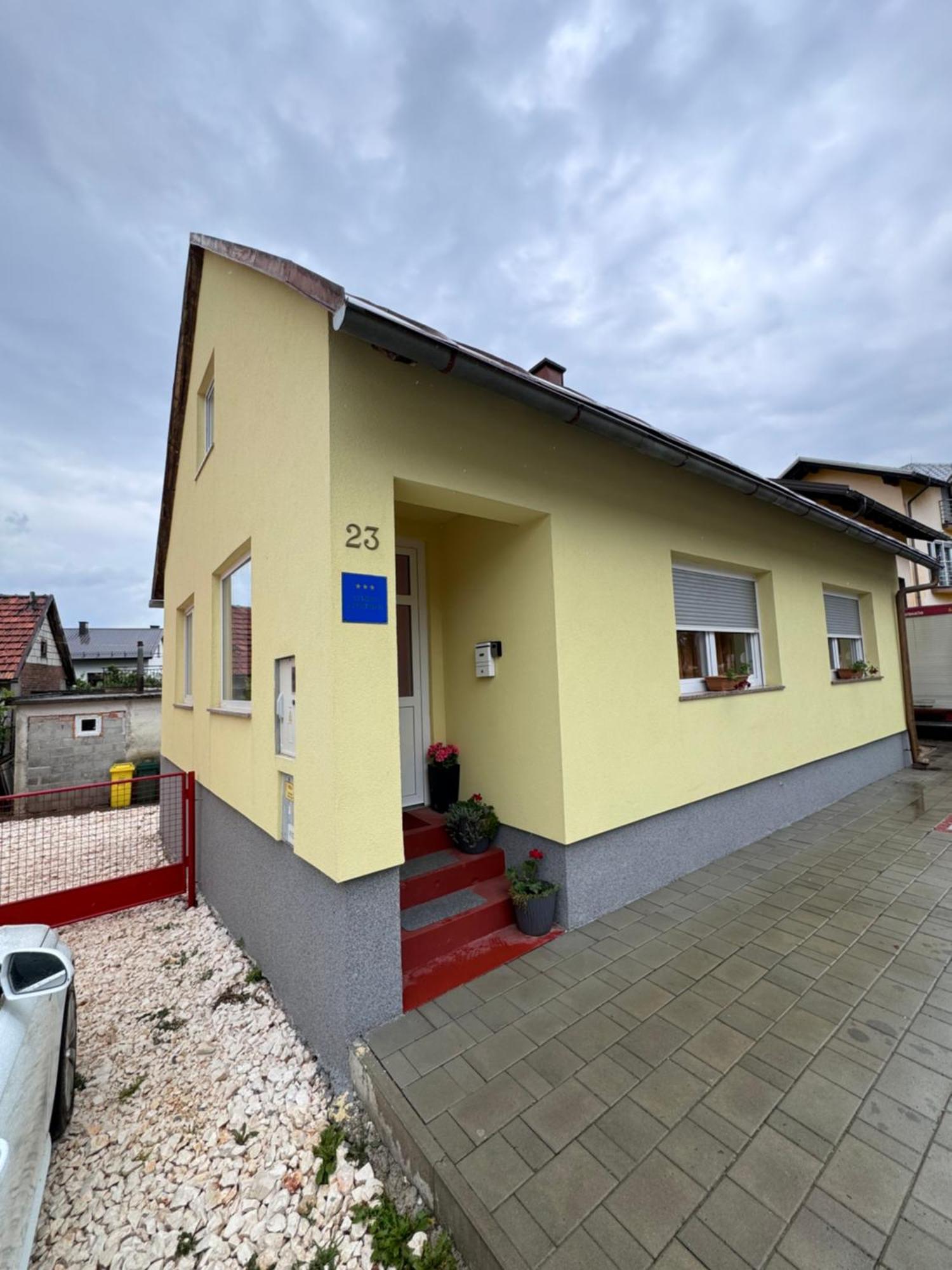 Apartman Josip Gospić Eksteriør bilde